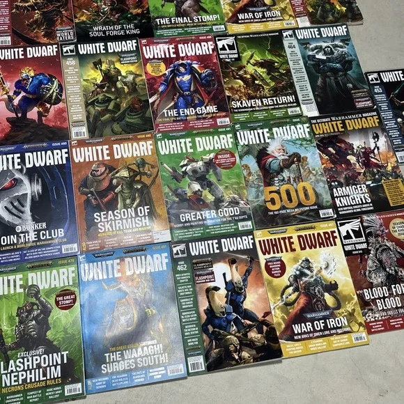 HUGE LOT OF 33 White Dwarf WARHAMMER Magazines 450s 460s 470s 480s Books